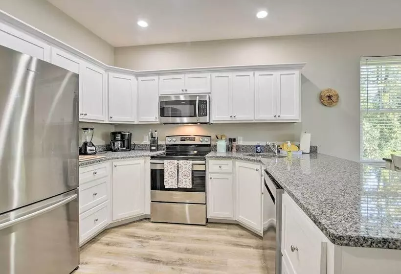 Murrells Inlet Home: Half Mi To Marsh Walk!