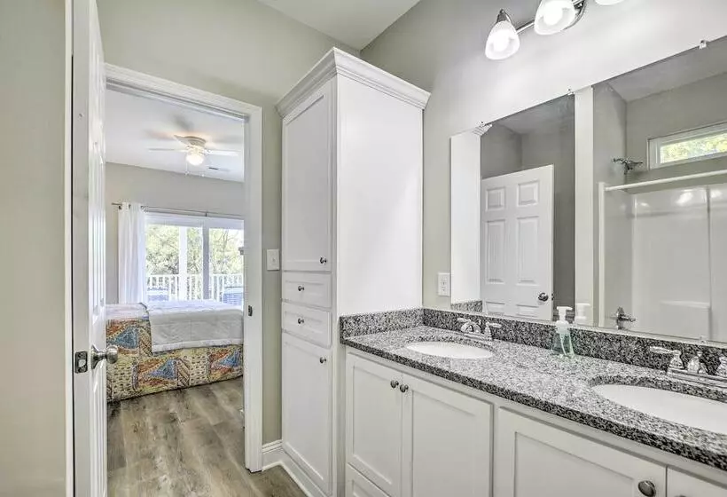 Murrells Inlet Home: Half Mi To Marsh Walk!