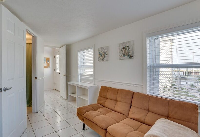 Nettles Island, Jensen Beach Home W/ Patio & Grill