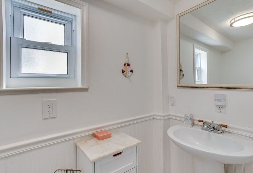 Nettles Island, Jensen Beach Home W/ Patio & Grill