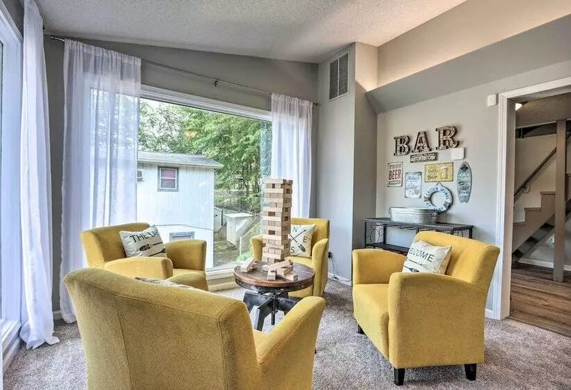 Osage Beach Family Hideaway On No Wake Cove!