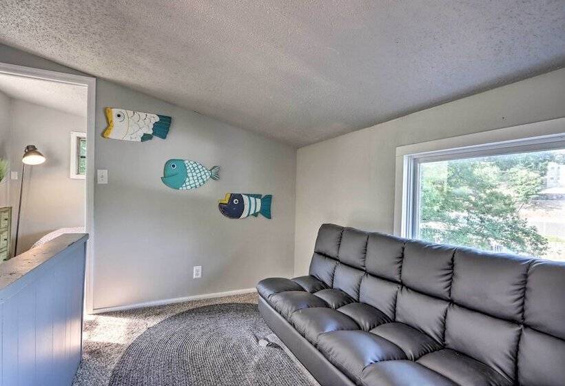 Osage Beach Family Hideaway On No Wake Cove!