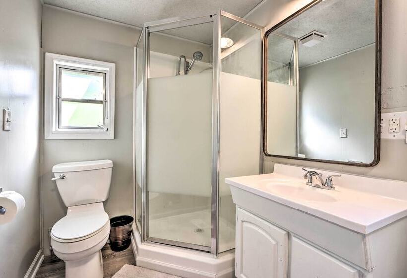 Osage Beach Family Hideaway On No Wake Cove!