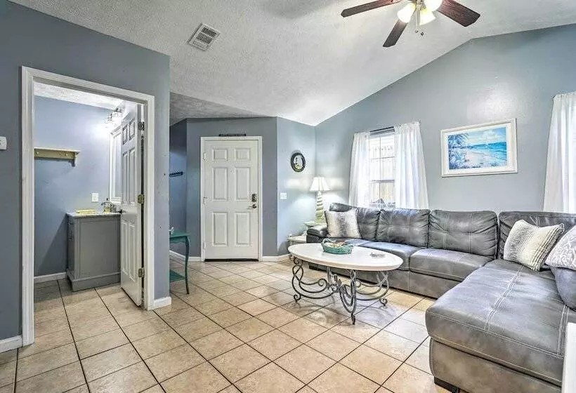 Pet Friendly Pcb Duplex   Walk To Beach!