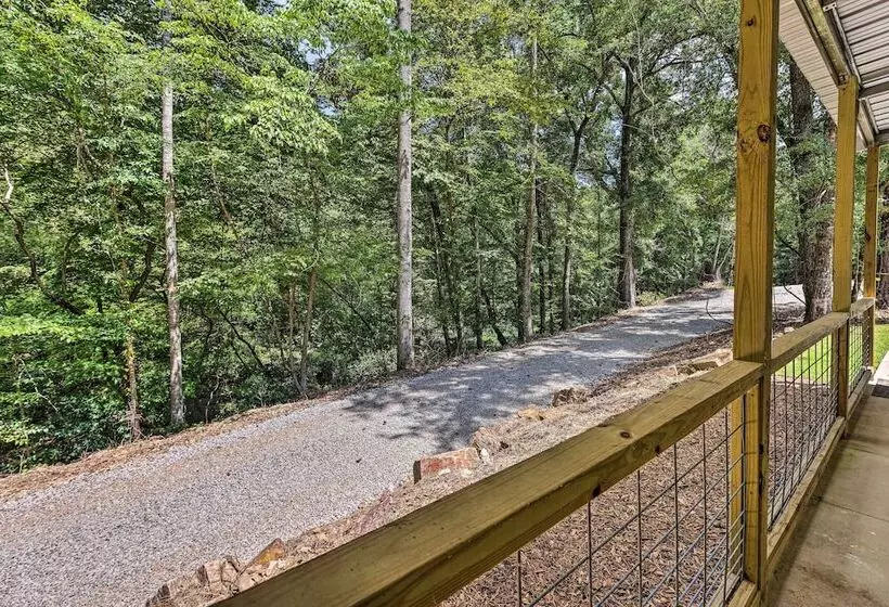Quaint Tallassee Cabin: Stone Creek On Site!