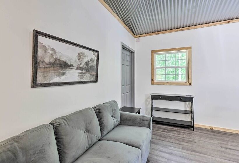 Quaint Tallassee Cabin: Stone Creek On Site!