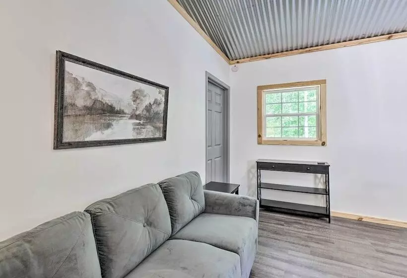 Quaint Tallassee Cabin: Stone Creek On Site!