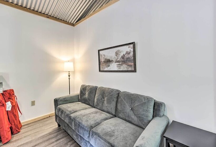 Quaint Tallassee Cabin: Stone Creek On Site!