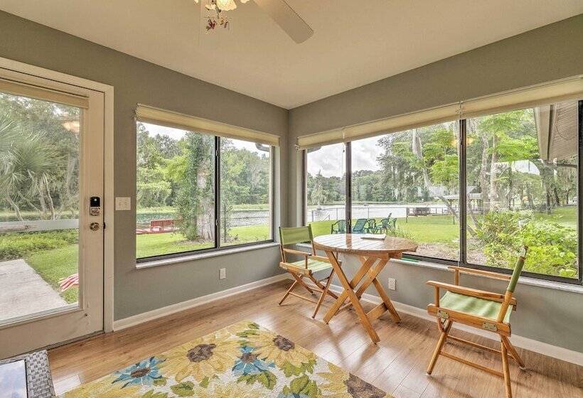 Riverfront Dunnellon Home W/ Dock & Solarium!