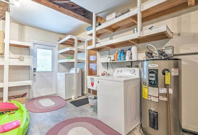 Riverfront Dunnellon Home W/ Dock & Solarium!