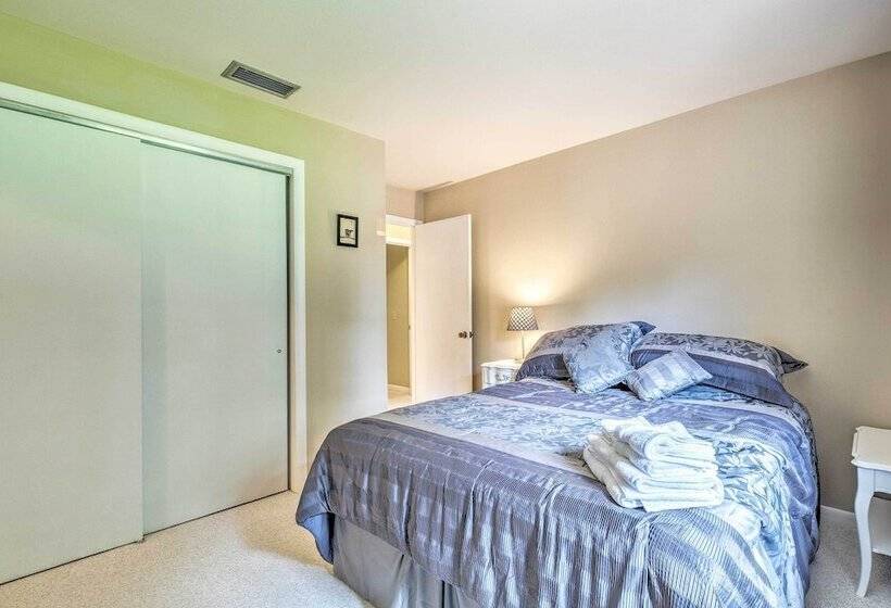 Riverfront Dunnellon Home W/ Dock & Solarium!