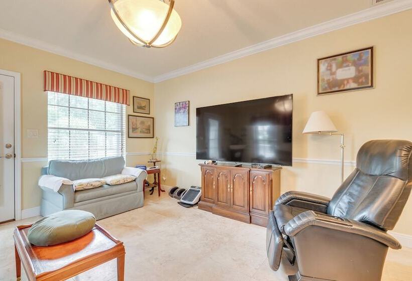 Parkside Titusville Escape: Home Gym + Pickleball!