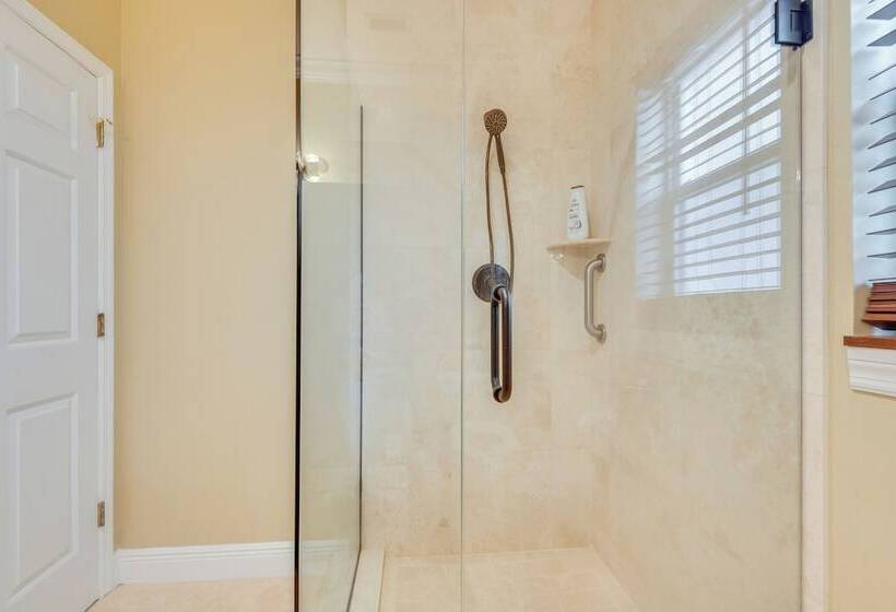 Parkside Titusville Escape: Home Gym + Pickleball!