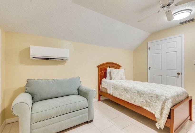 Parkside Titusville Escape: Home Gym + Pickleball!