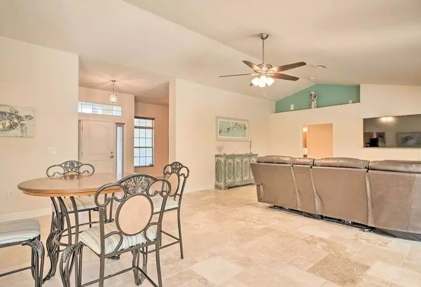 Cape Coral Home W/ Lanai < 1 Mi To Boat Ramp!