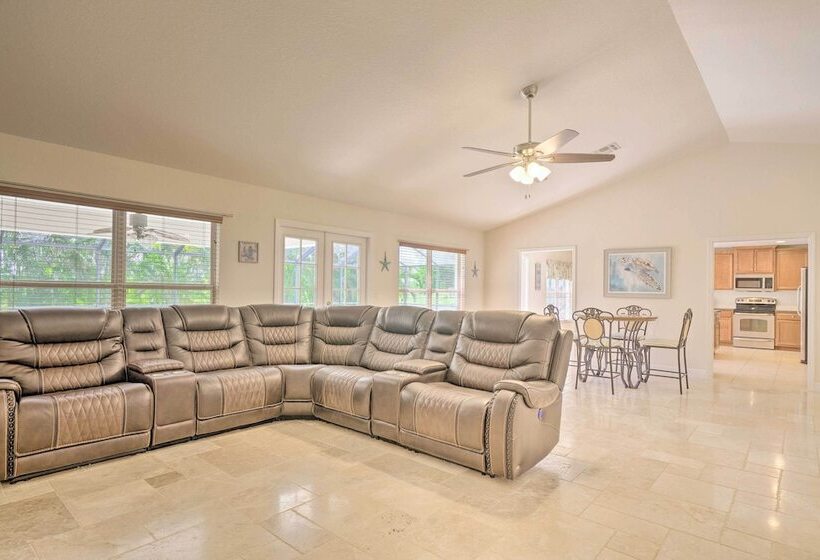 Cape Coral Home W/ Lanai < 1 Mi To Boat Ramp!