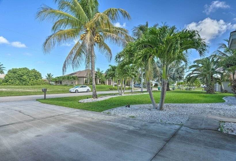 Cape Coral Home W/ Lanai < 1 Mi To Boat Ramp!