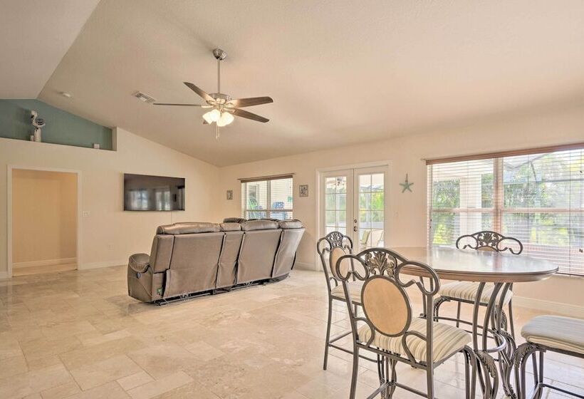 Cape Coral Home W/ Lanai < 1 Mi To Boat Ramp!