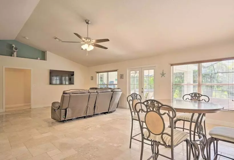 Cape Coral Home W/ Lanai < 1 Mi To Boat Ramp!