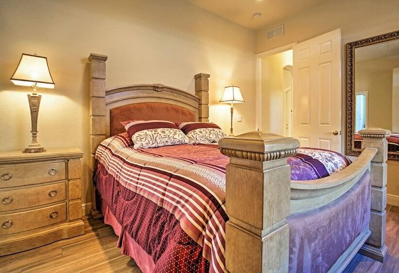 Superb Naples Home W/ Den & Private Saltwater Pool