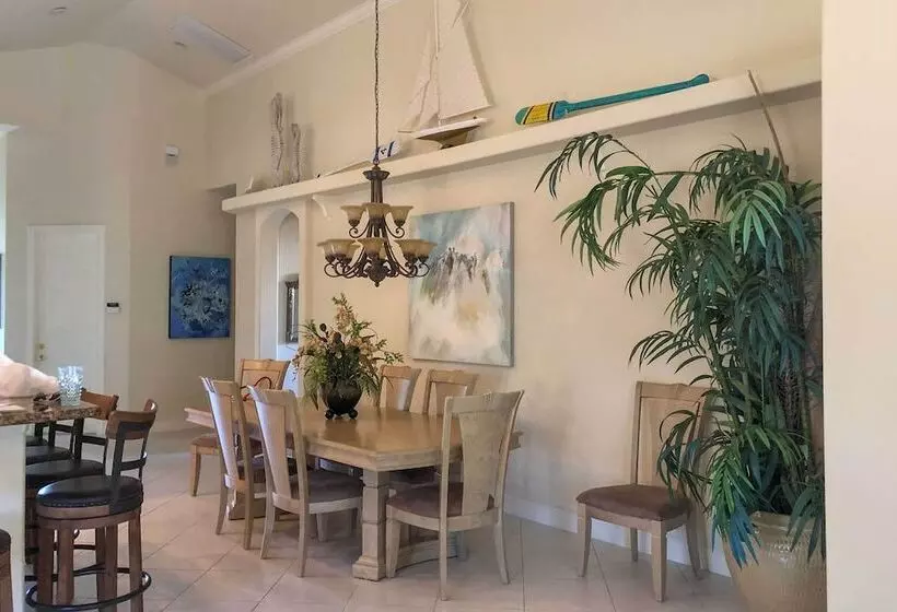 Superb Naples Home W/ Den & Private Saltwater Pool