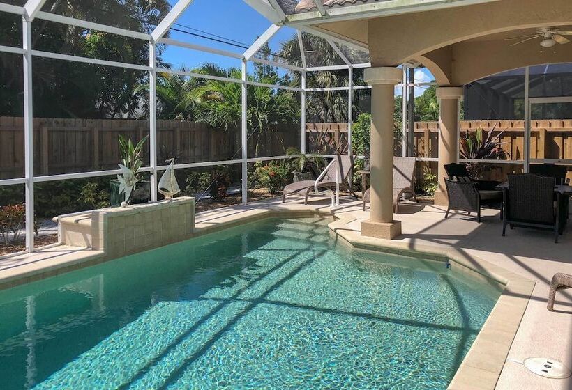 Superb Naples Home W/ Den & Private Saltwater Pool