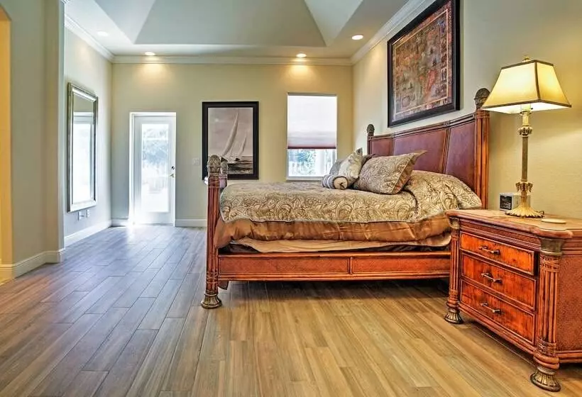 Superb Naples Home W/ Den & Private Saltwater Pool