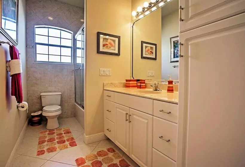 Superb Naples Home W/ Den & Private Saltwater Pool