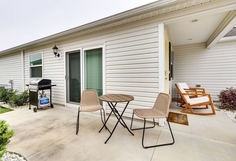 The Villages Home W/ Golf Cart & Community Pools!