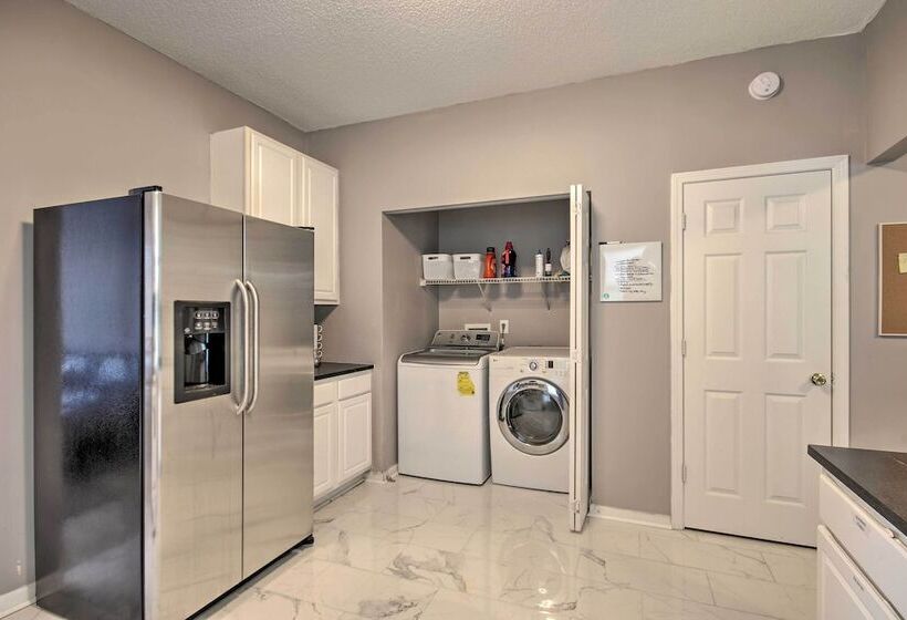 Veteran Owned Family Home Near Fort Jackson!