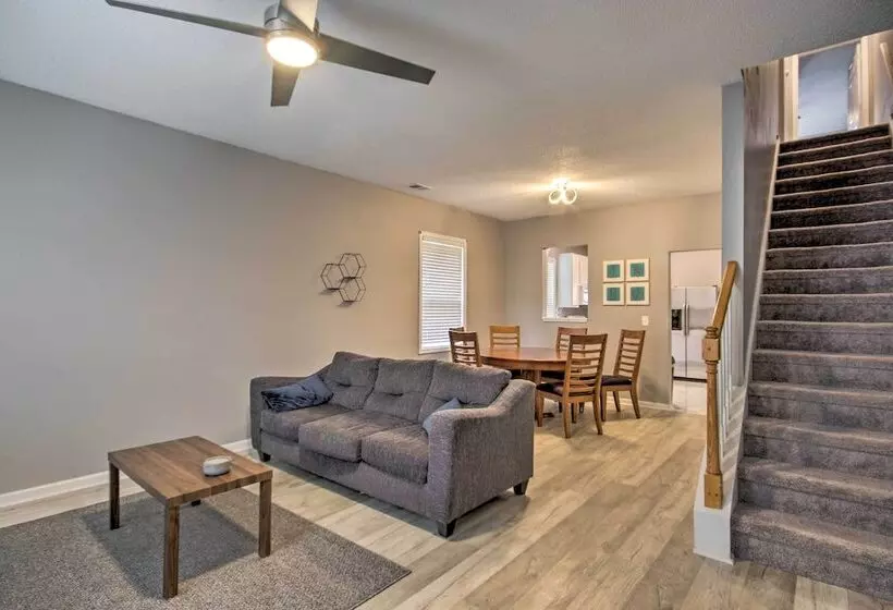 Veteran Owned Family Home Near Fort Jackson!