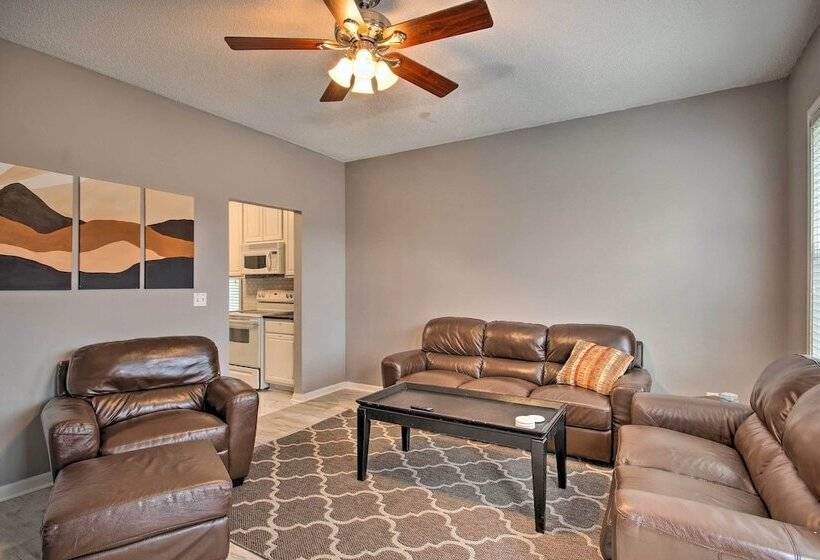 Veteran Owned Family Home Near Fort Jackson!