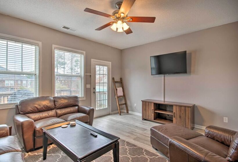 Veteran Owned Family Home Near Fort Jackson!