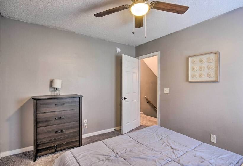 Veteran Owned Family Home Near Fort Jackson!