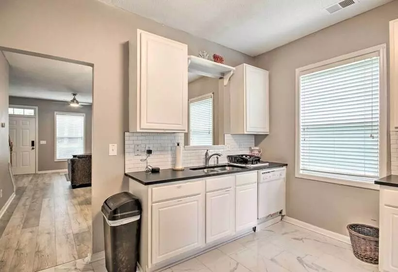 Veteran Owned Family Home Near Fort Jackson!