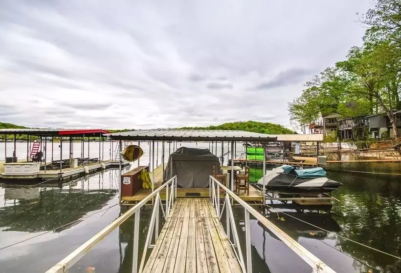 Waterfront Ozarks Home W/ Hot Tub, Bar & Dock