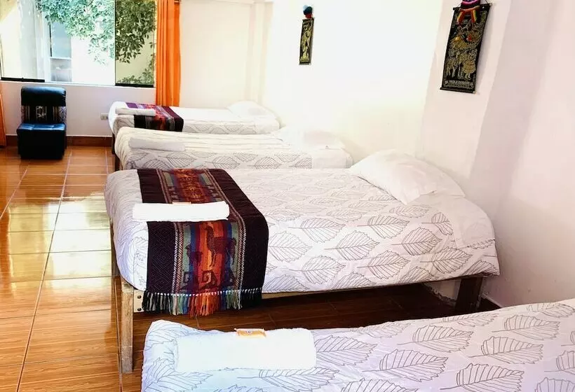 ユースホステル Hostal Sinchiroca Machupicchu