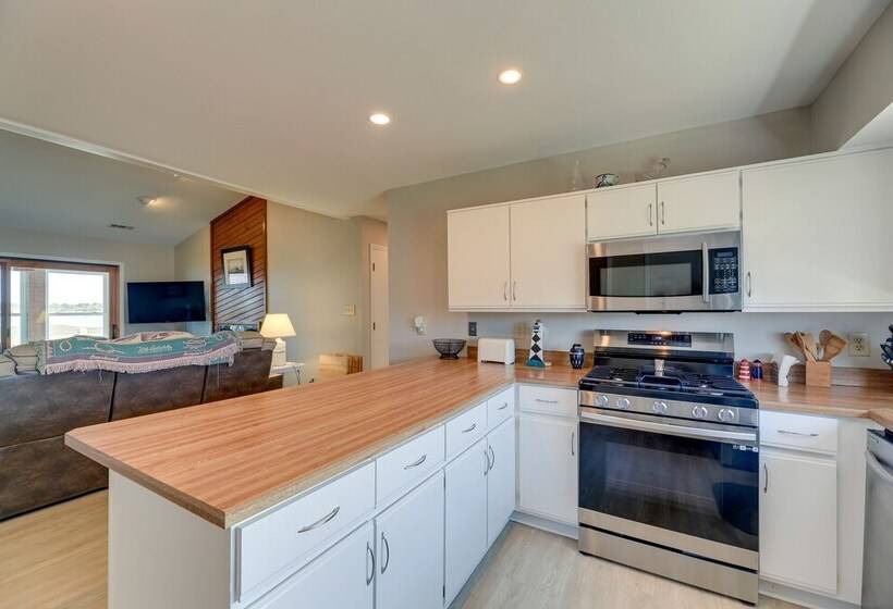 Atlantic Beach Home By Fort Macon State Park