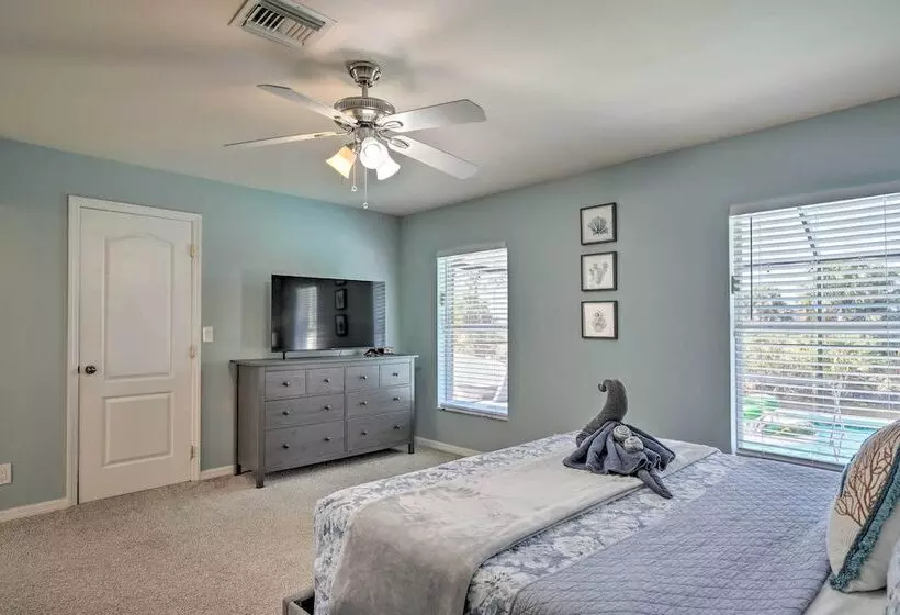 15 Mi To Beach: Home W/ Pool In Cape Coral