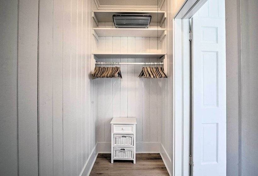 Lake Weir Escape W/ Amazing Sunsets!