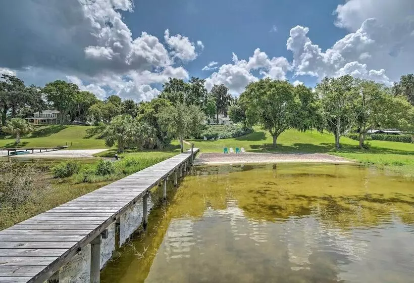 Lake Weir Escape W/ Amazing Sunsets!