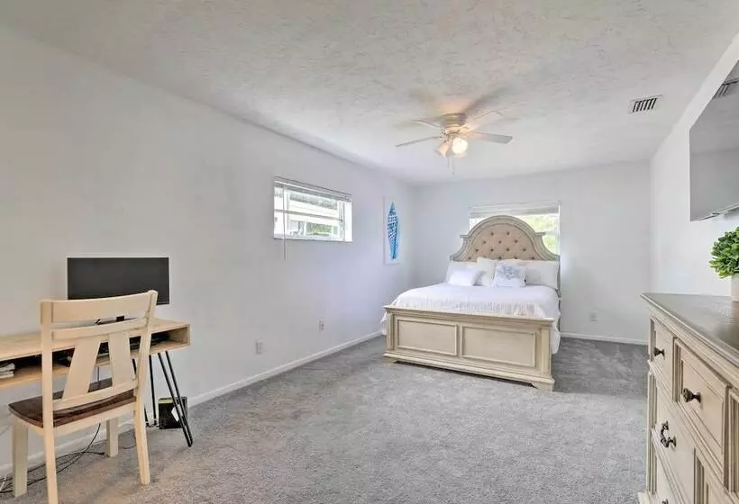 Bright Ruskin Home < 2 Mi To Beach & Marina!