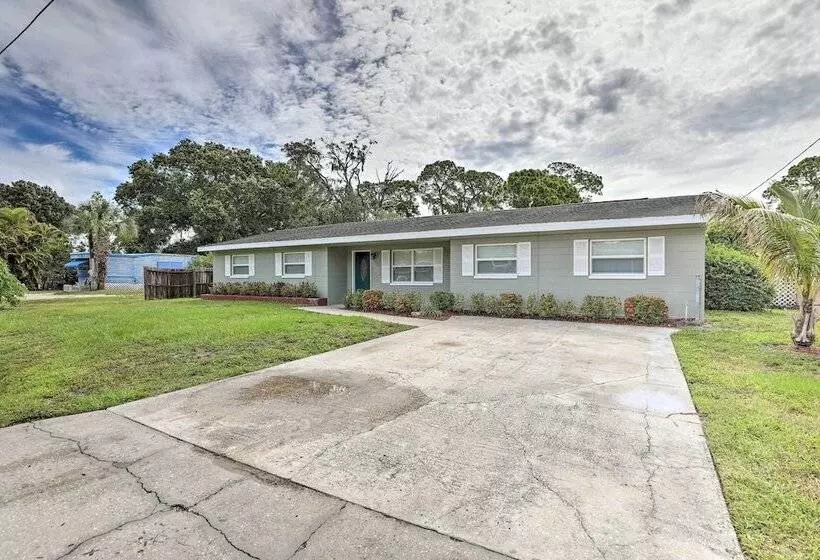 Bright Ruskin Home < 2 Mi To Beach & Marina!