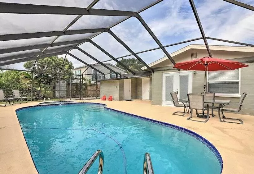 Bright Ruskin Home < 2 Mi To Beach & Marina!