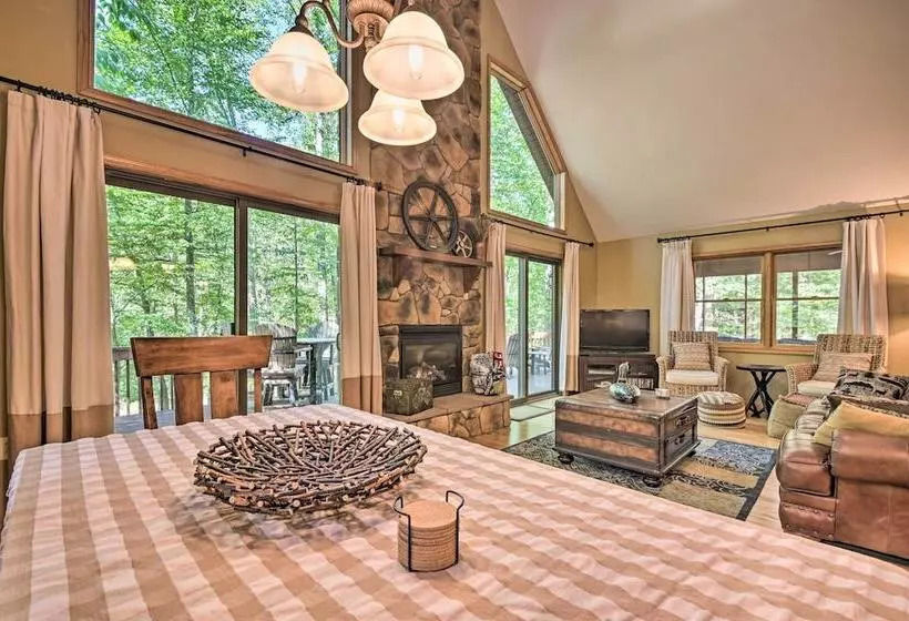 Cacapon River Cabin W/ Private River Access!