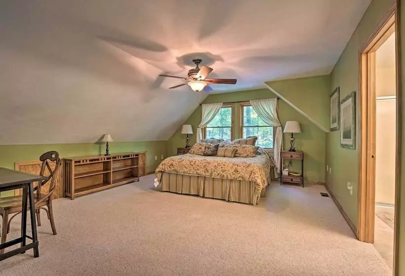 Cacapon River Cabin W/ Private River Access!