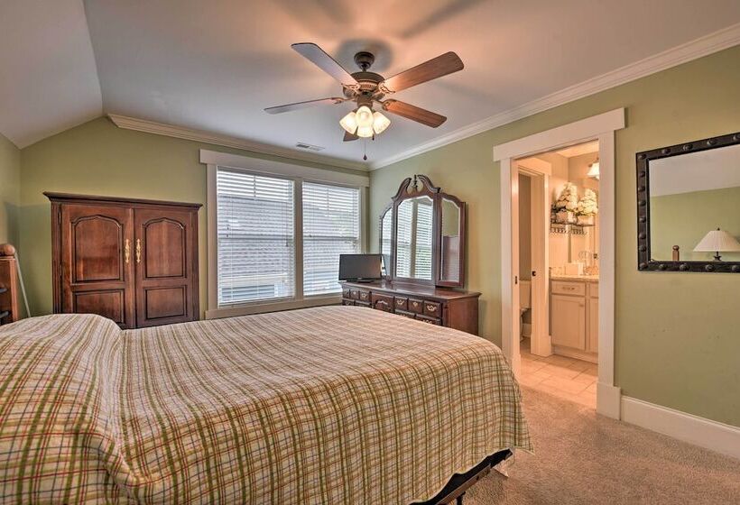 2 Mi To Dtwn: Home In Noda District Near Unc!