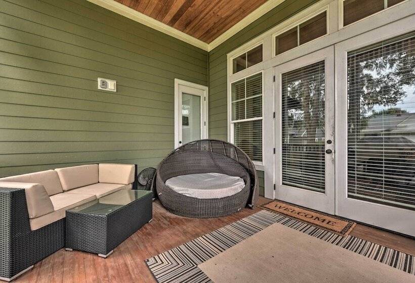 2 Mi To Dtwn: Home In Noda District Near Unc!