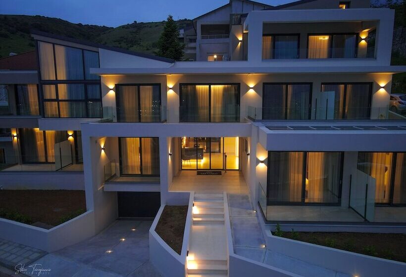 City Hill Luxury Apartments