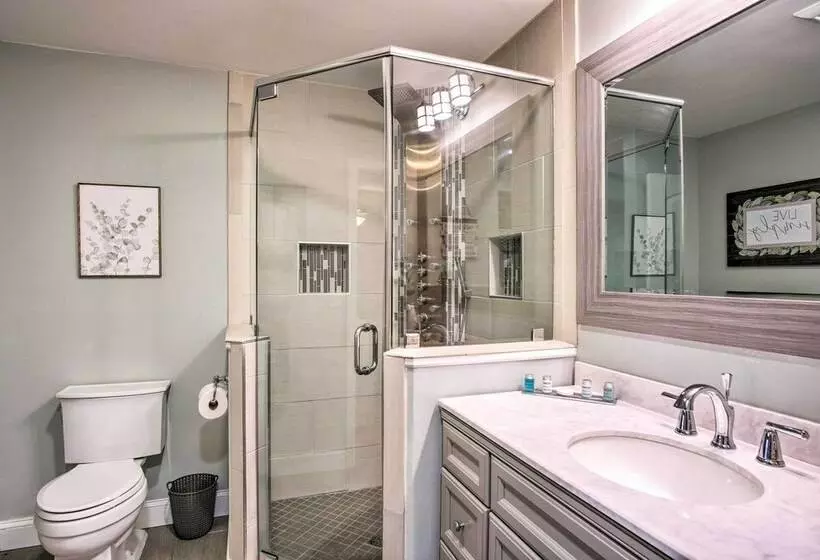 Cocoa Family Home With Game Room & Private Pool!